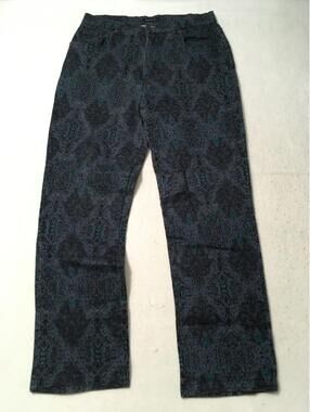 St.John's Bay Jeans Women's Size 14 Black Denim Straight Leg  Stretch